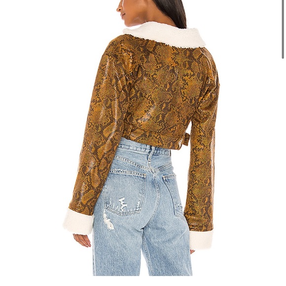 Crop snakeskin jacket - Picture 2 of 4